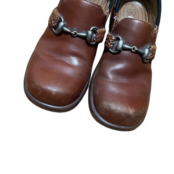 ARIAT 100% Leather Del Mar Slip On Clogs w/Horse Bit Detail - Picture 4 of 9